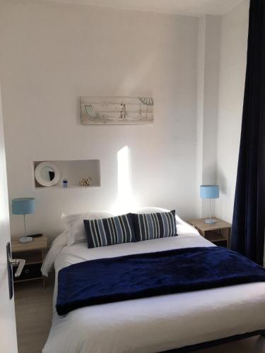 1 double bed