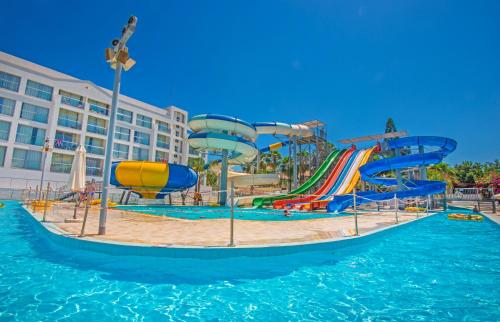 Anastasia Waterpark Beach Resort - image 4