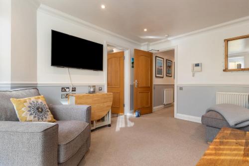 Picture of 3 South Beach Court - Cosy Seafront Apartment
