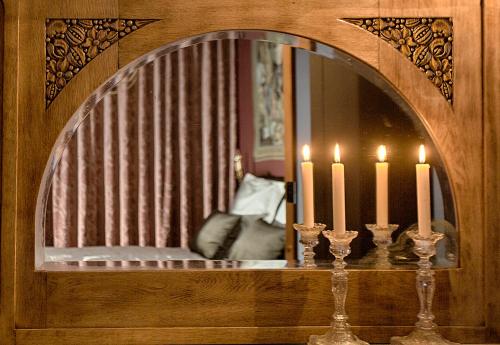 B&B Royal Swans - Adults-Only Boutique Stay in Bruges 5