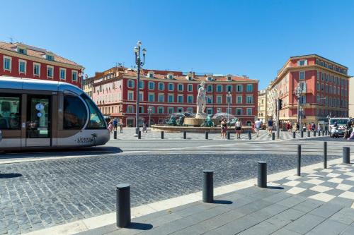 Hotel Beau Rivage - image 9