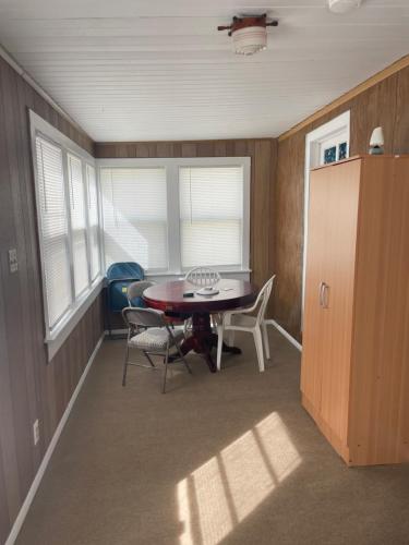 Next to Seaside Boardwalk! - Spacious 3 Bedroom in Seaside Heights, USA