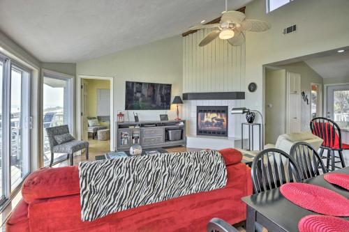 Sunny Florida Home with Decks and View, Steps to Beach in Flagler Beach, USA