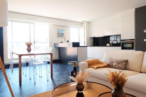 Magnifique appartement, en hyper centre, avec terrasse et place de parking