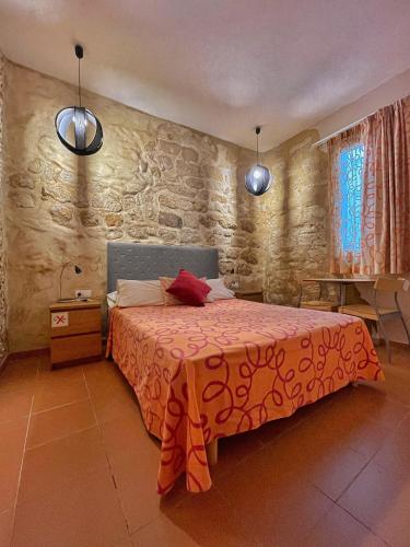 Double Room with Private Bathroom image 9