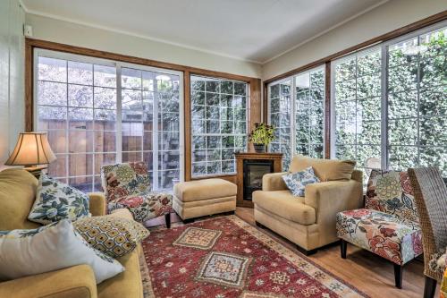 Peaceful Oakland Oasis with Private Yard!