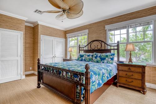 Admirals Gold - image 12