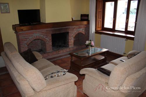  El Castañeru alojamiento rural - Casas de los Picos in Prellezo