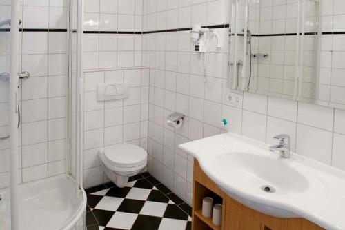 Baño, Apartmenthaus Atlantik Apartmenthaus Atlantik 113 in Kuhlungsborn Ost