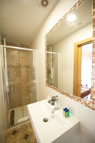 Hostal Paquita - image 5