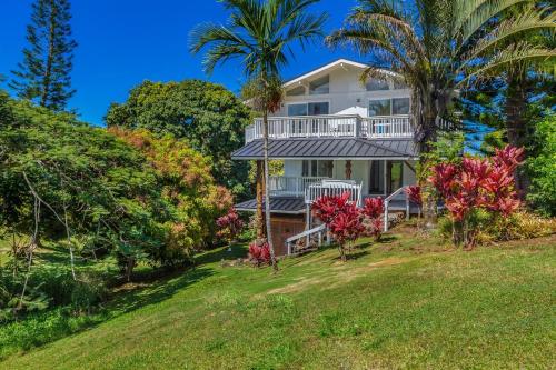Hale Mauna Nui home - main image