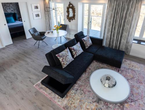 Penthouse mit Dachterrasse, Meerblick, Klimaanlage, Gasgrill, Kamin, Luxus-Design-Apartment, 2 Minuten zum Strand, Binz (Foto 11)