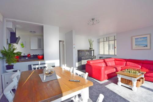 Marine Court - Bognor Regis