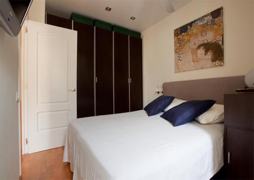 rentBCN Gracia Jardinets - image 3