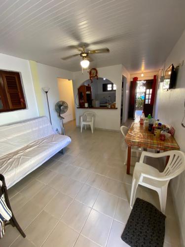 Instalaciones, Le refuge privatif de Julie in Basse-Pointe