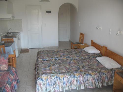 Mavromatis Studios in Naxos Island