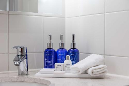 Radisson Blu Hotel London Stansted Airport - image 12
