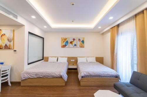 One-Bedroom Apartment image 10
