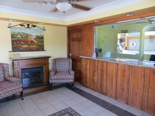 ล็อบบี้, Azusa Inn in เวลินดา