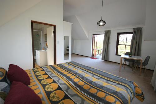 Colourful BnB Room Type - Family Room with Private Bathroom