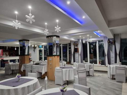 Motel Thessaloniki in 샌단스키