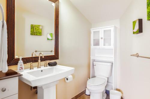Country Club Villas #102 - image 7