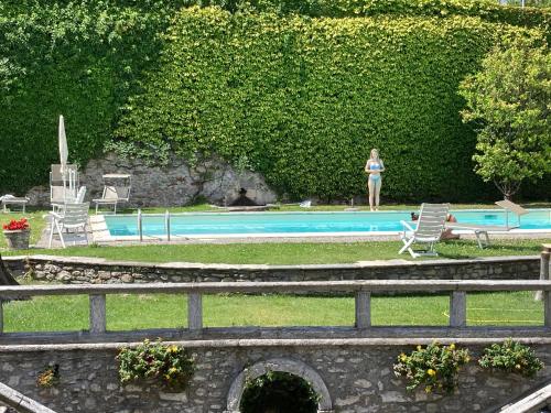 Apartment with Pool View 