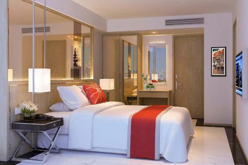 FX HOTEL NANA - image 8