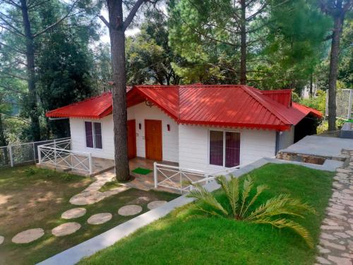 3 bedrooms, 3 beds