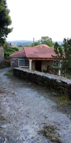 . 4 bedrooms house with garden and wifi at Lugo Galicia