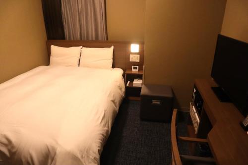 Semi Double Room