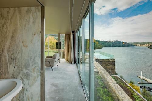 Suite Superior con Vista Fiume