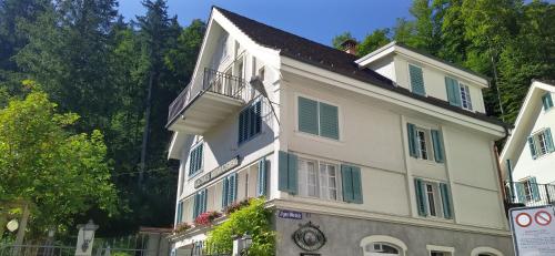 Apartment Meinradsberg mit Balkon