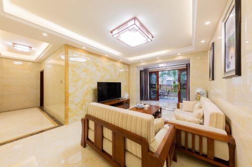 Locals Apartment Inn 00