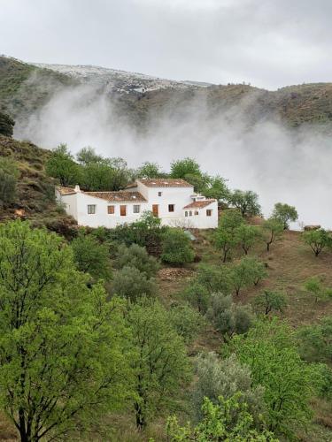 La Peña cortijo gîte à louer Lanjarón