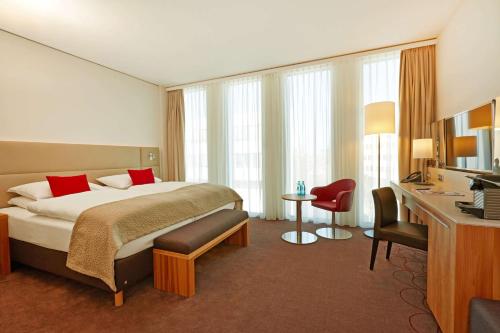 H4 Hotel München Messe in München, Deutschland