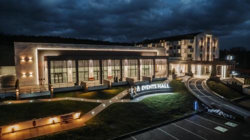 Iza Hotel Iza Hotel