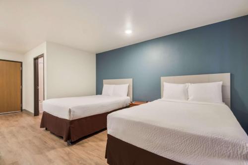 Double Room with Two Double Beds - Non-Smoking