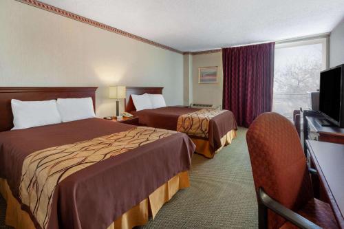 Travelodge by Wyndham Cleveland Airport - image 12