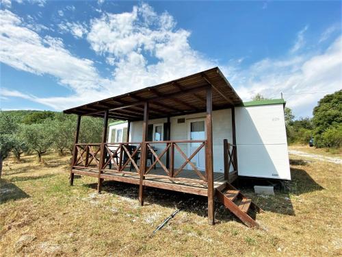 Belvilla by OYO Casa Bianca 4 pax - San Giusto