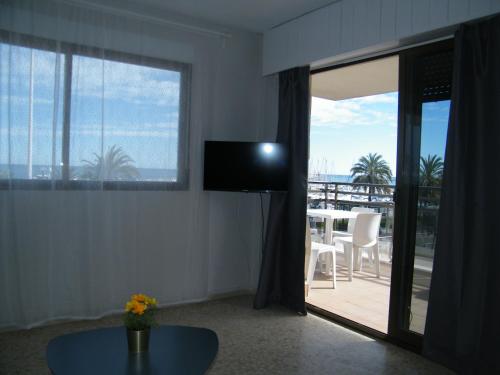 APARTAMENTO XALOC Mnostrum Playa de Gandia EXCLUSIVO FAMILIAS - image 4