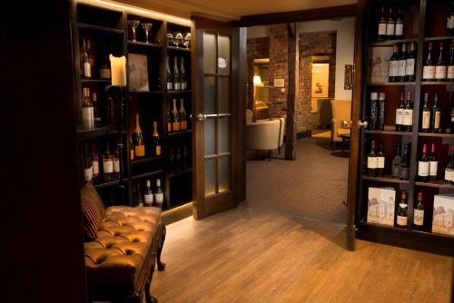 Hatherley Manor Hotel & Spa - image 2