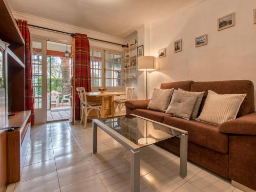 Apartment La Isla-1 by Interhome in ปลัตคา เด อาเรนัล