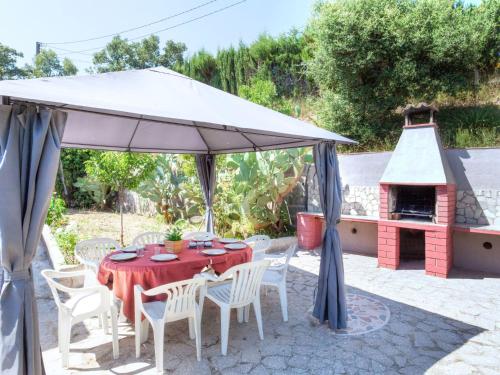  Holiday Home Cris by Interhome in Mont Barbat