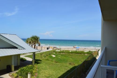 Harbor Beach Resort - image 14