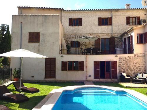  Holiday Home Joan Julia in Búger