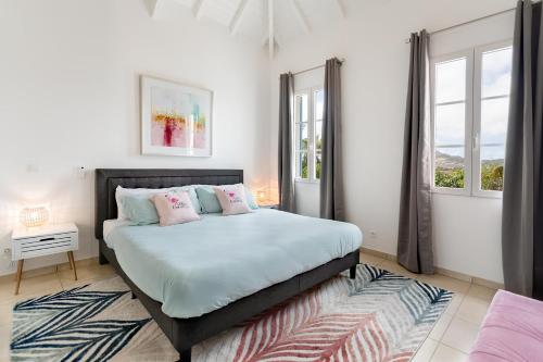 VILLA FLAMINGO, Beautiful 2 bedroom house - 1 min from the beach! - Location saisonnière - La Baie-Orientale