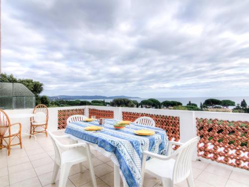 Apartment Riva Bella-3 by Interhome - Location saisonnière - Cavalaire-sur-Mer