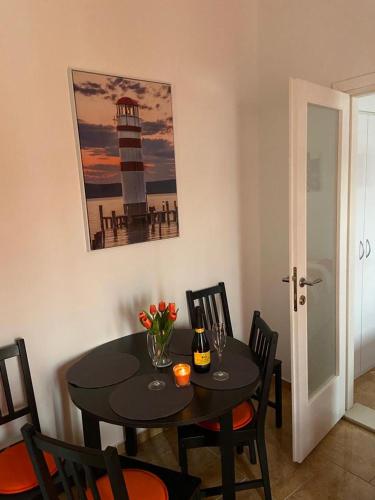 One-Bedroom Apartment image 10