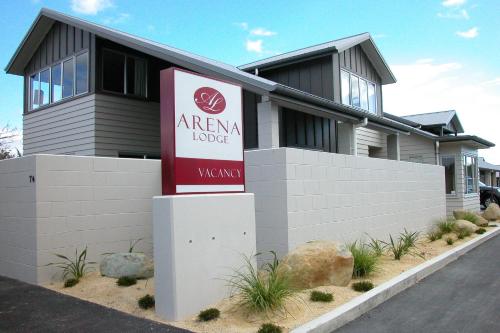 Arena Lodge - Accommodation - Palmerston North